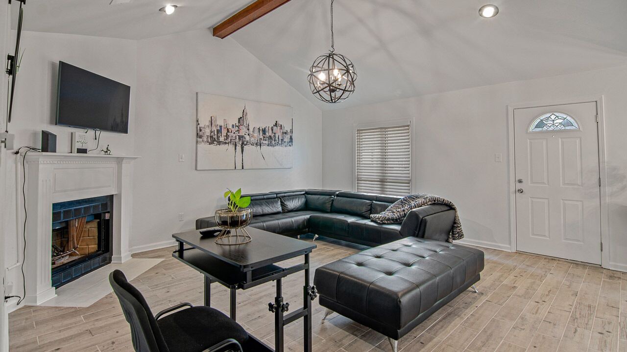 Photo of Livingroom in South Baton Rouge