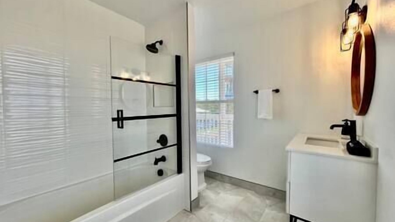 Photo of Bathroom in Shoreline Park