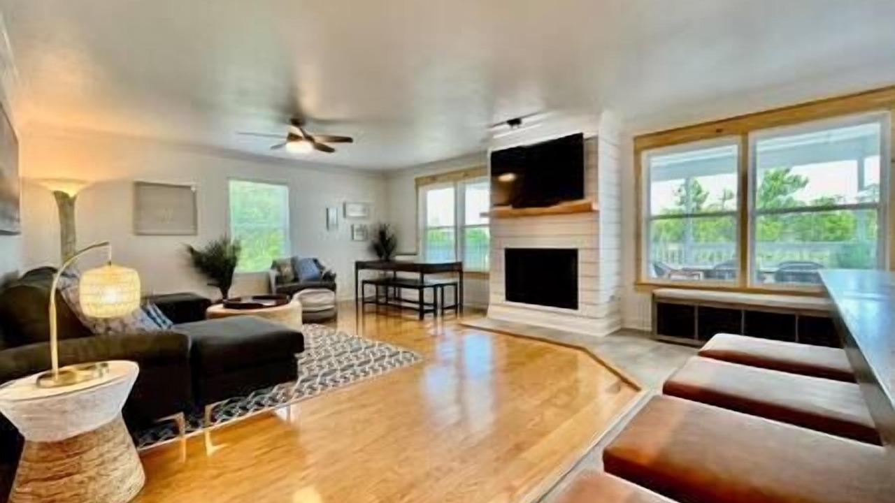 Photo of Bedroom in Shoreline Park
