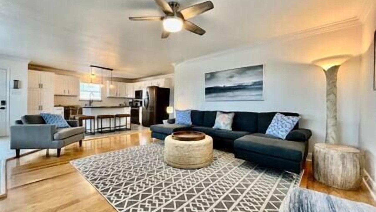 Photo of Bedroom in Shoreline Park