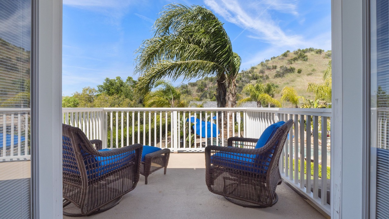 Photo of Patio Balcony in Castaic