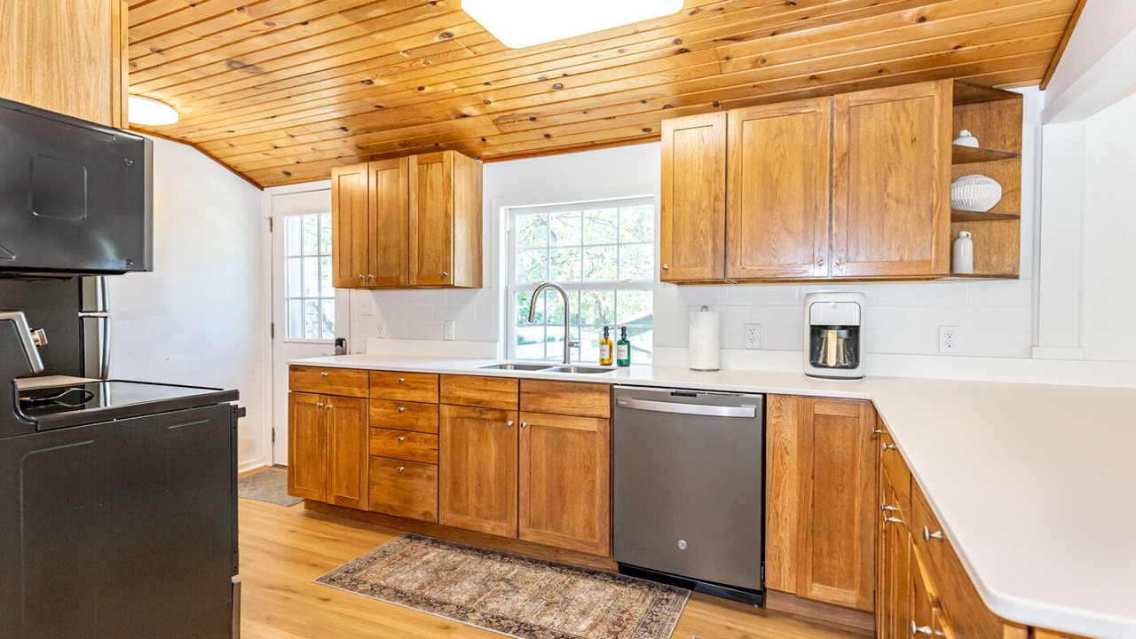 Photo of Kitchen in Detroit Lakes