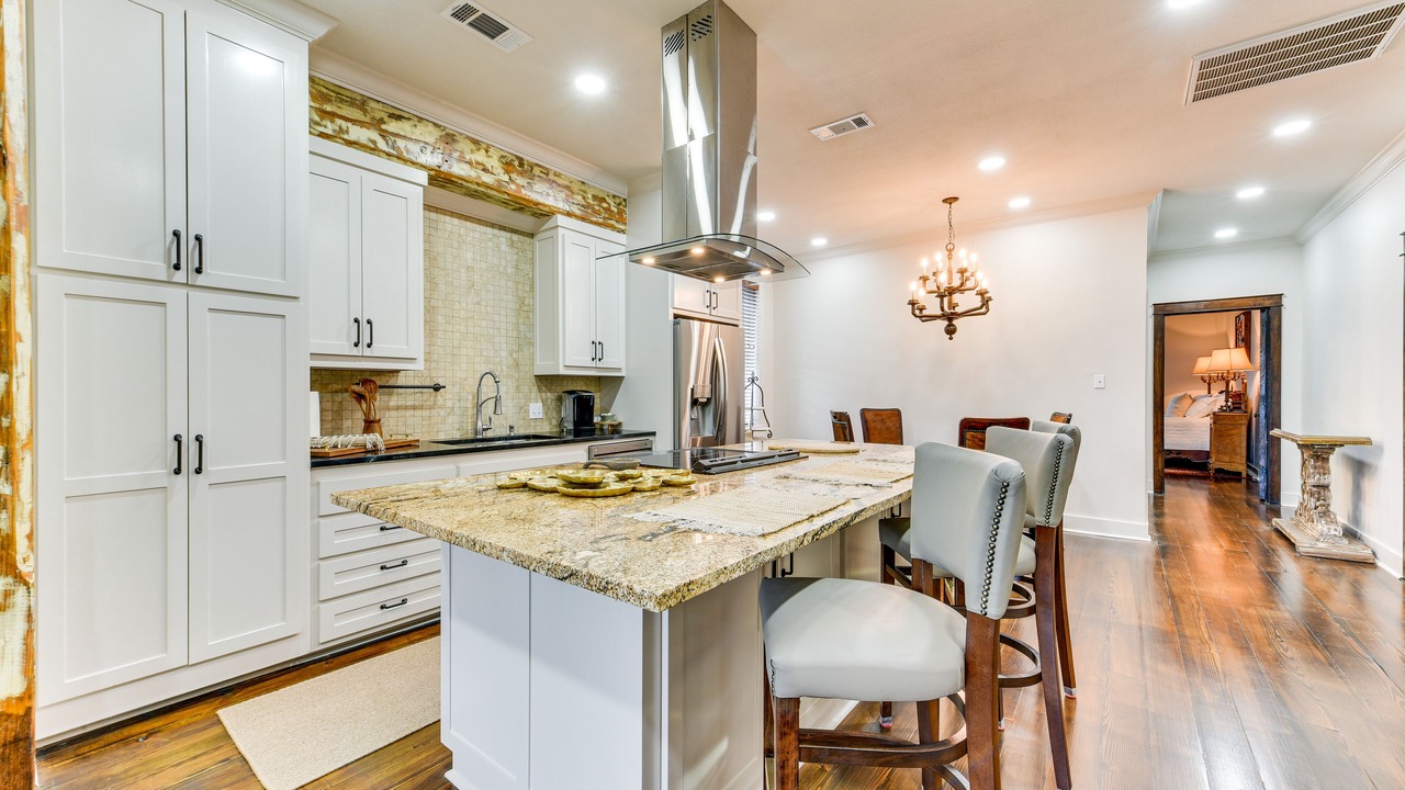 Photo of Kitchen in New Roads