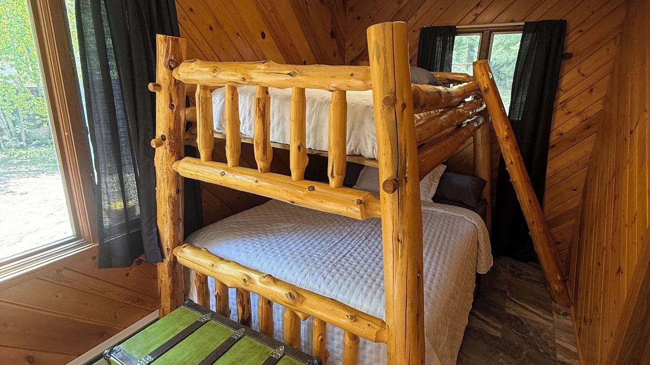 Photo of Bedroom in Crosslake