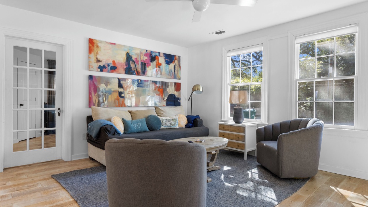 Photo of Livingroom in Old Town