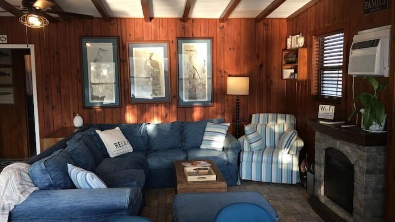Photo of Livingroom in Escatawpa