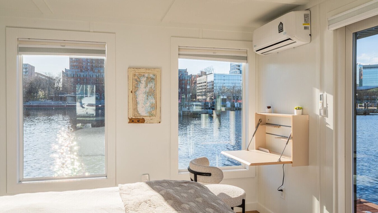 Photo of Bedroom in Inner Harbor