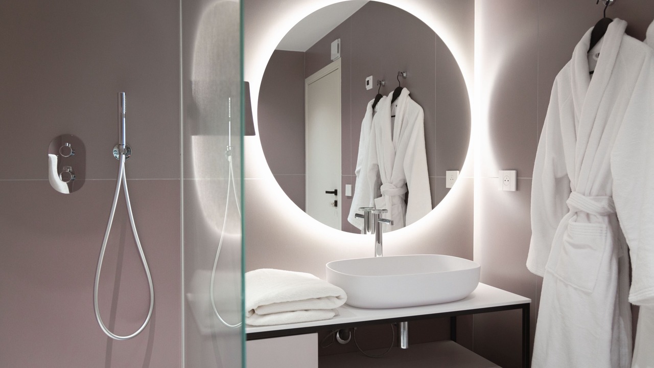 Photo of Bathroom in Madeleine