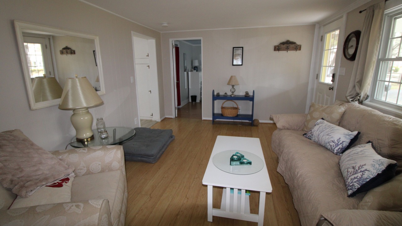 Photo of Livingroom in West Dennis