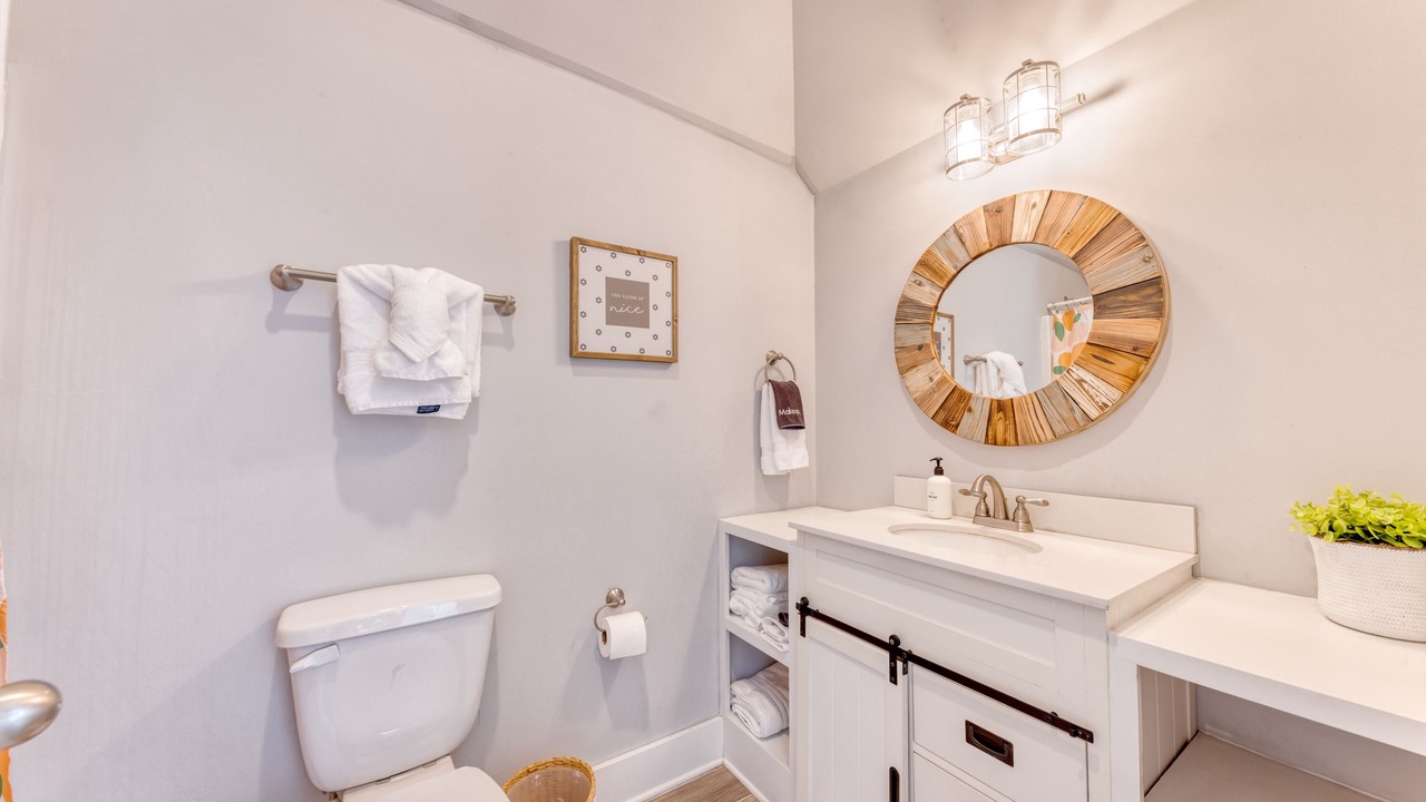 Photo of Bathroom in Long Beach