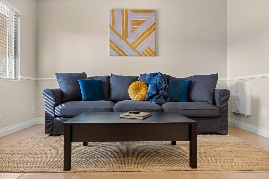 Photo of Livingroom in West Beach