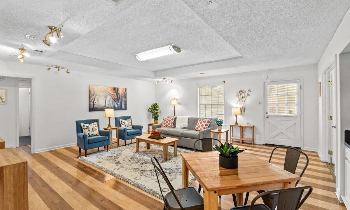 Photo of Bedroom in South Baton Rouge