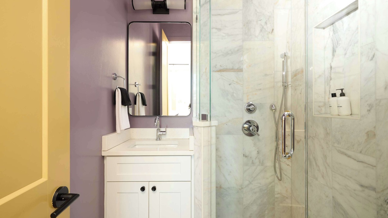 Photo of Bathroom in Saint Claude