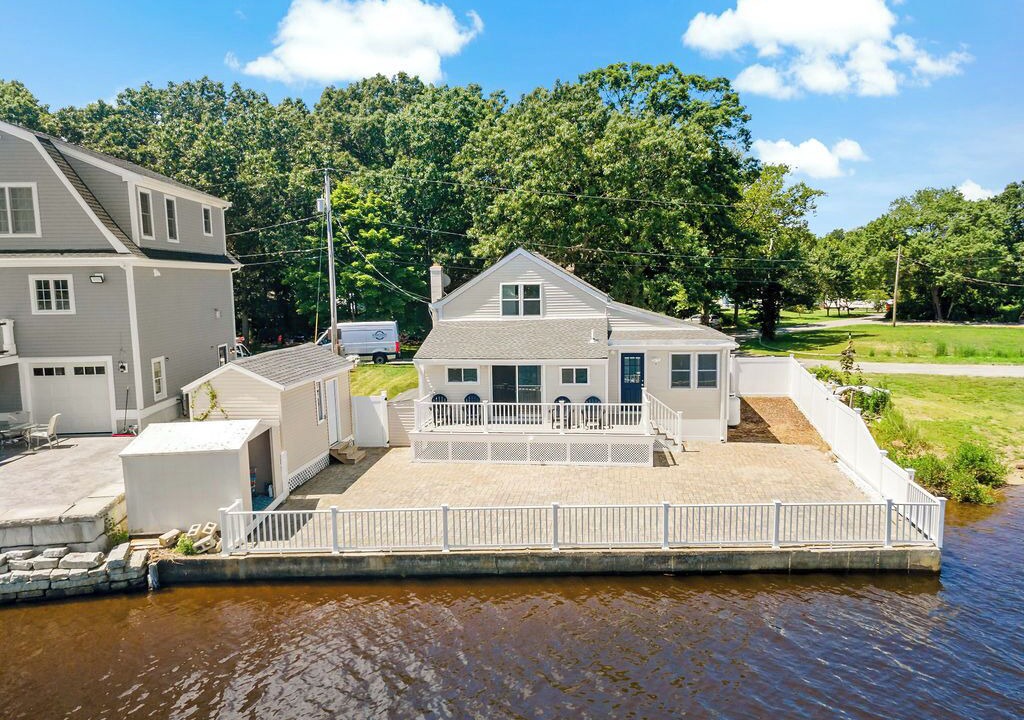 Photo of Outdoor in Dighton
