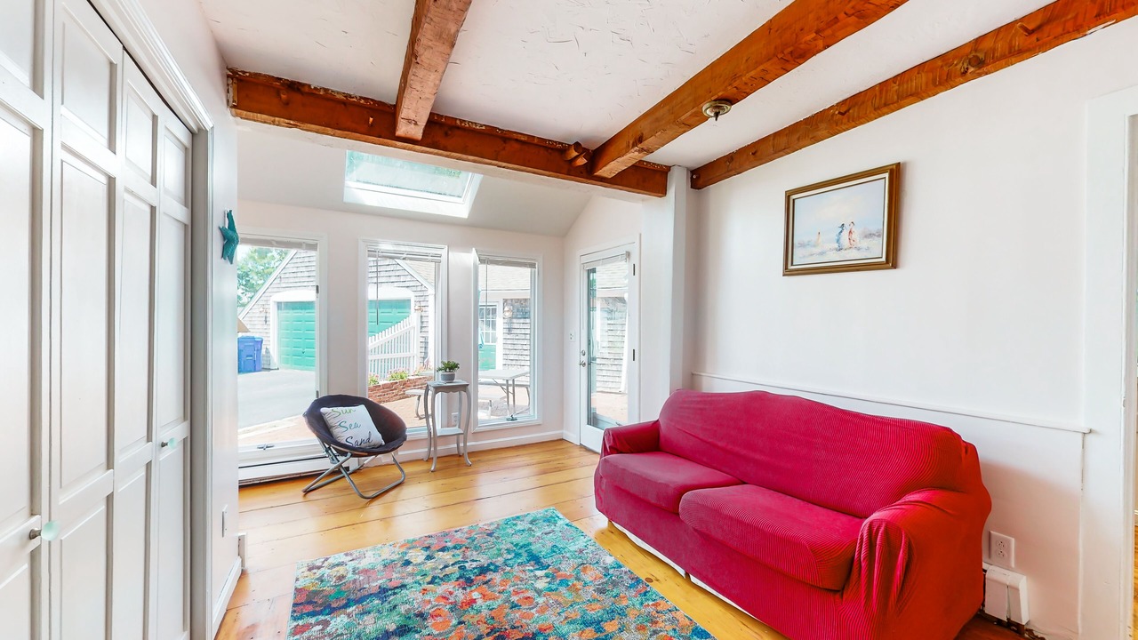 Photo of Livingroom in Sagamore Beach
