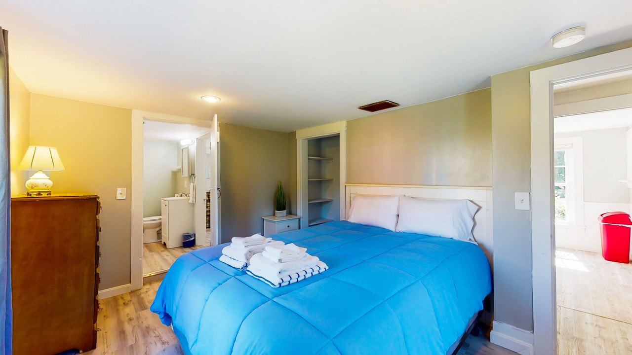 Photo of Bedroom in Sagamore Beach