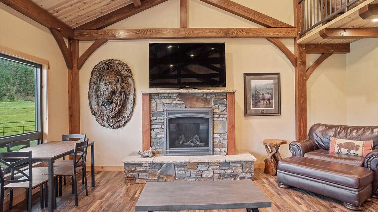 Photo of Livingroom in Custer