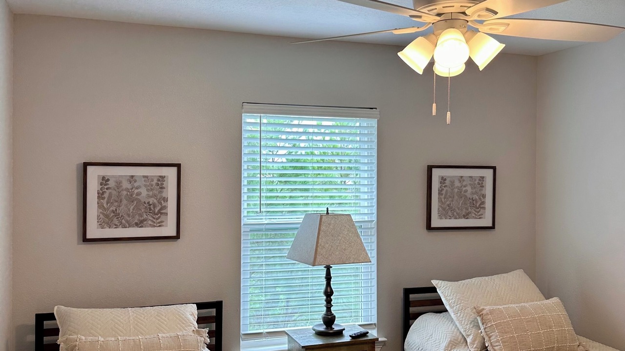 Photo of Bedroom in Shoreline Park