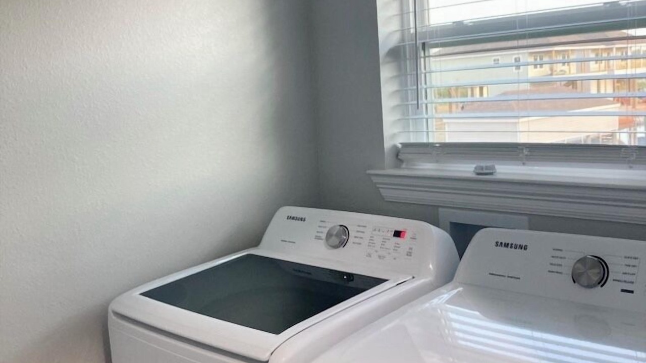 Photo of Bedroom in Shoreline Park