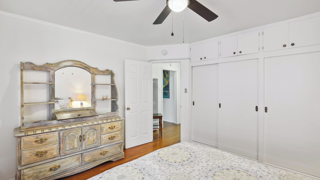 Photo of Bedroom in Alamitos Beach