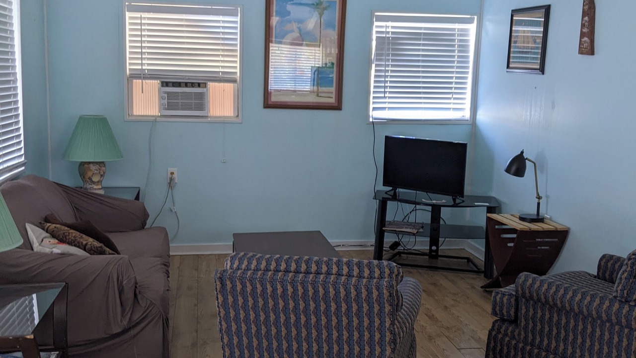 Photo of Livingroom in Shoreline Park