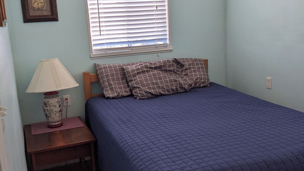 Photo of Bedroom in Shoreline Park