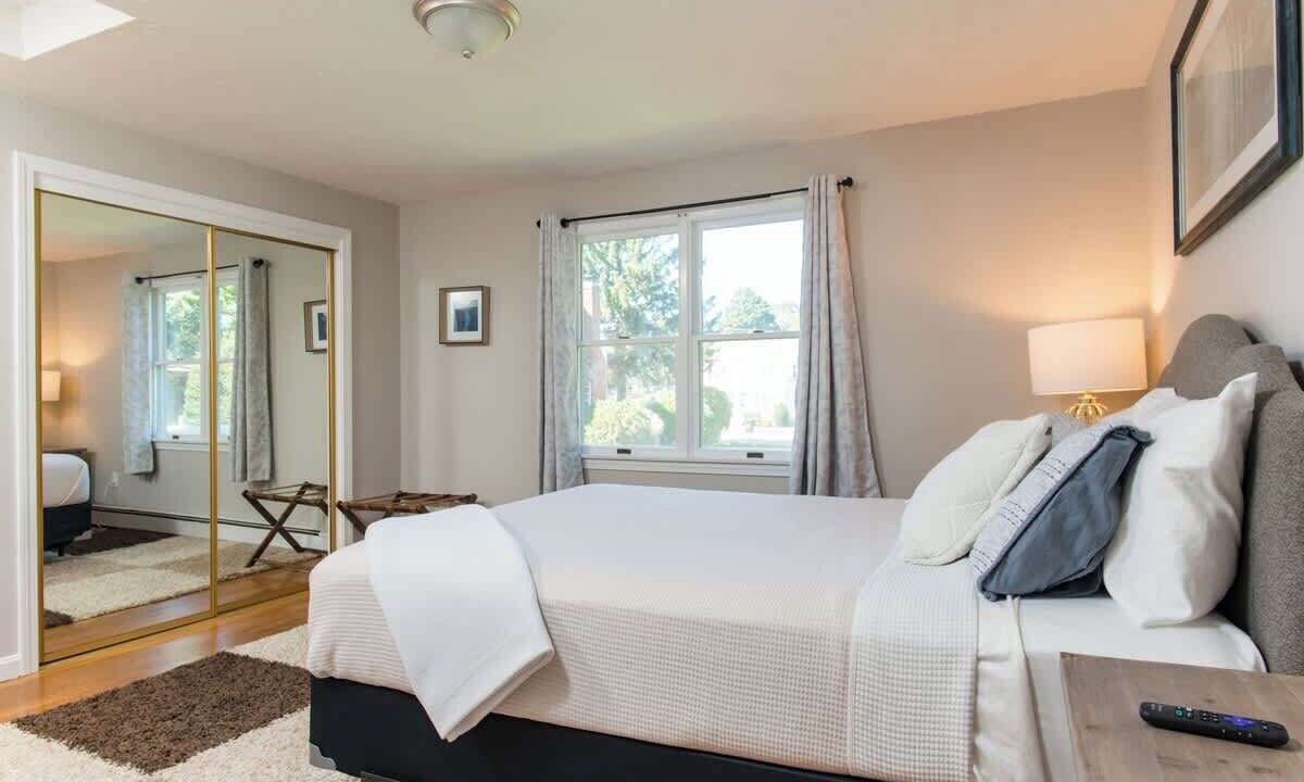 Photo of Bedroom in Woburn