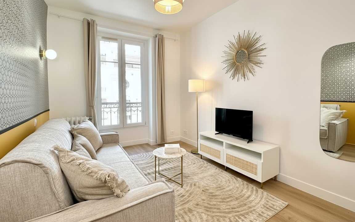 Photo of Bedroom in Chaussee-d'Antin