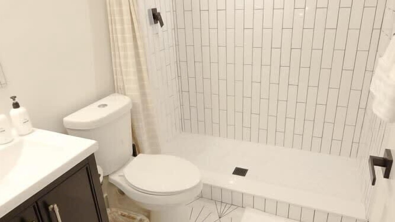 Photo of Bathroom in Petworth
