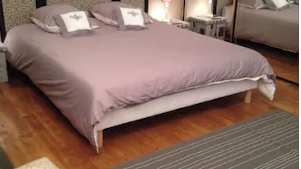 Photo of Bedroom in Republique–Point-du-Jour