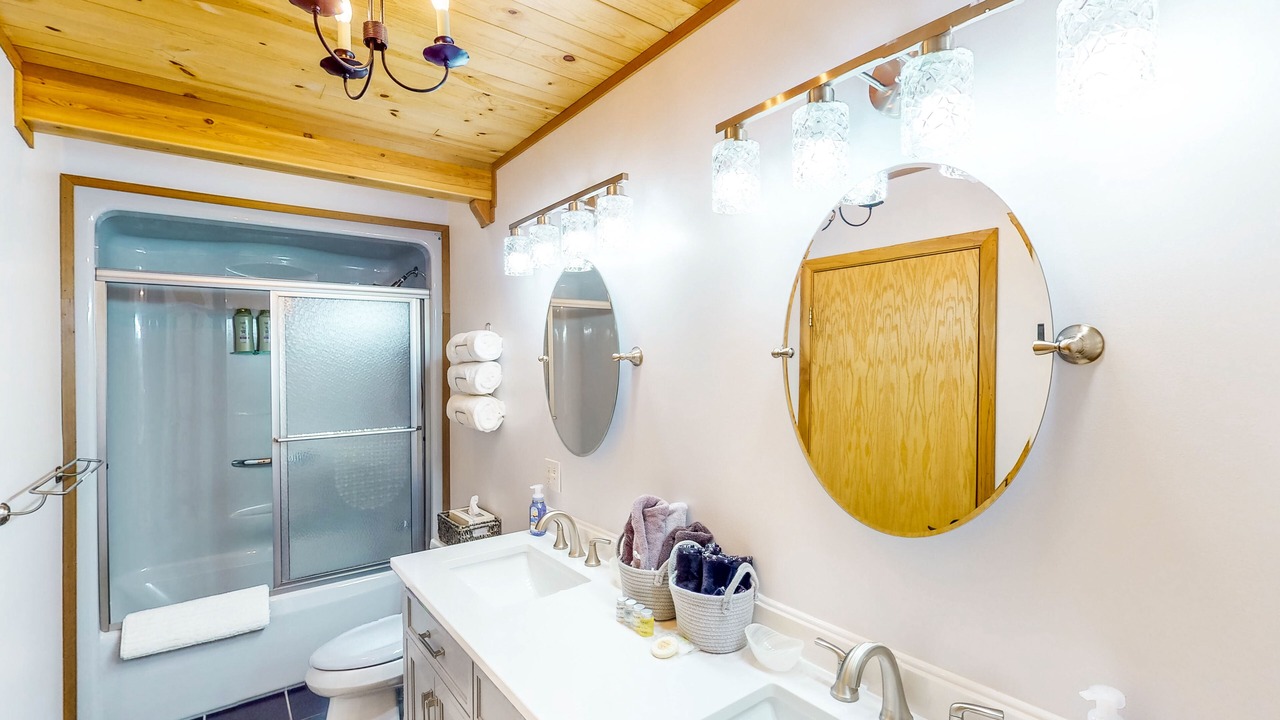 Photo of Bathroom in Hinsdale