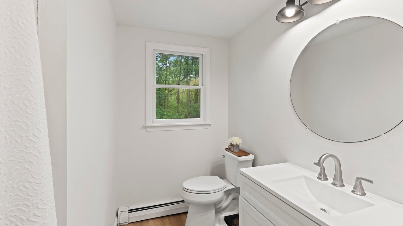 Photo of Bathroom in Sandwich