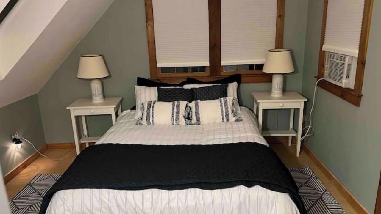 Photo of Bedroom in Orleans