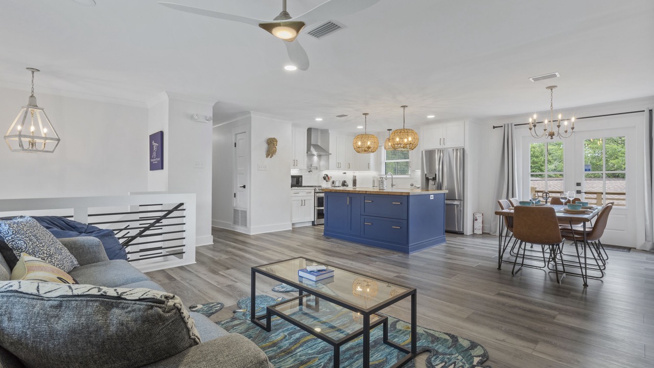 Photo of Livingroom in Ocean Springs