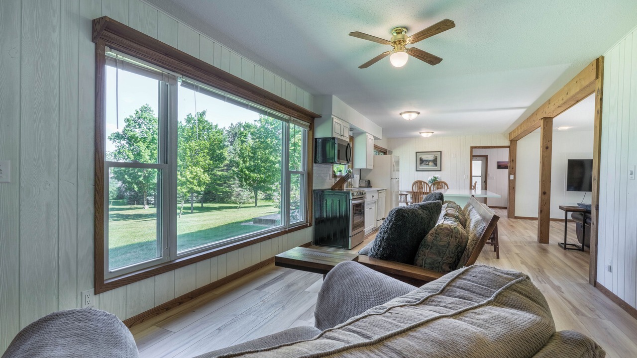 Photo of Livingroom in Richville