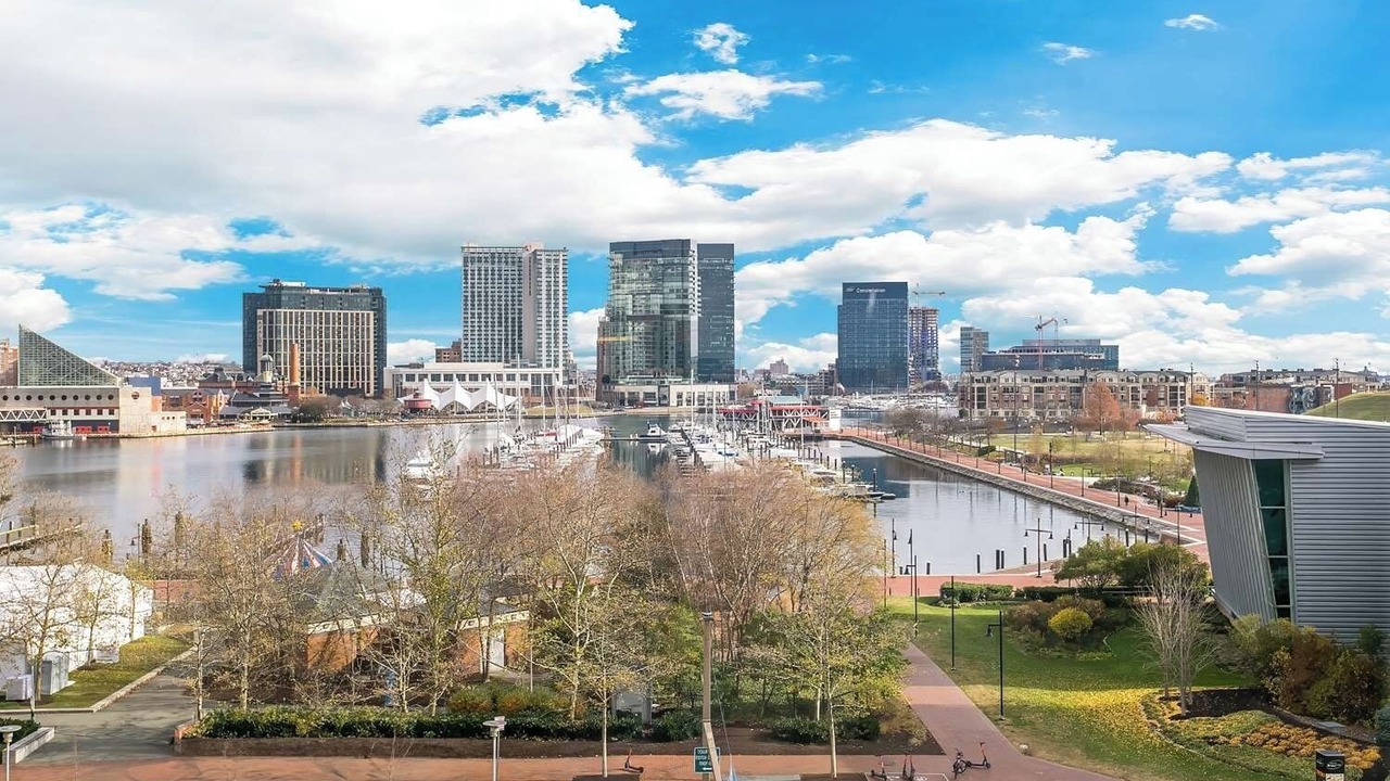 Photo of Bedroom in Downtown Baltimore