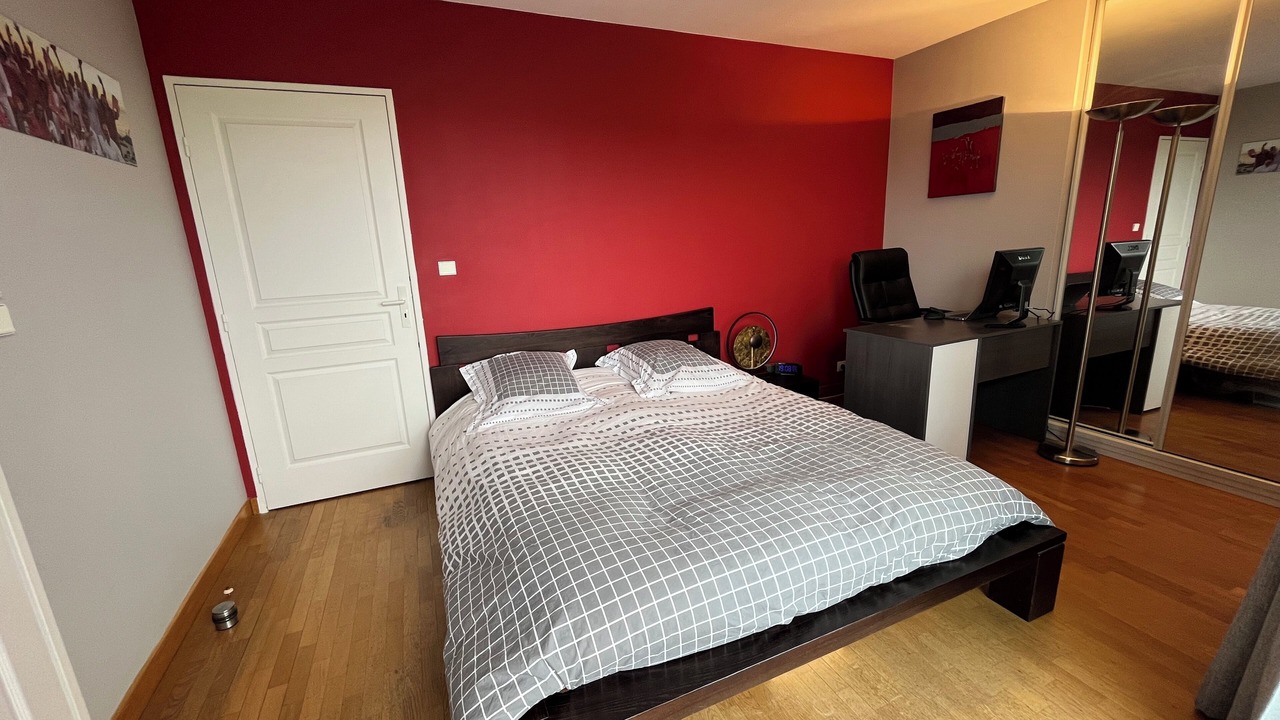 Photo of Bedroom in Prince–Marmottan