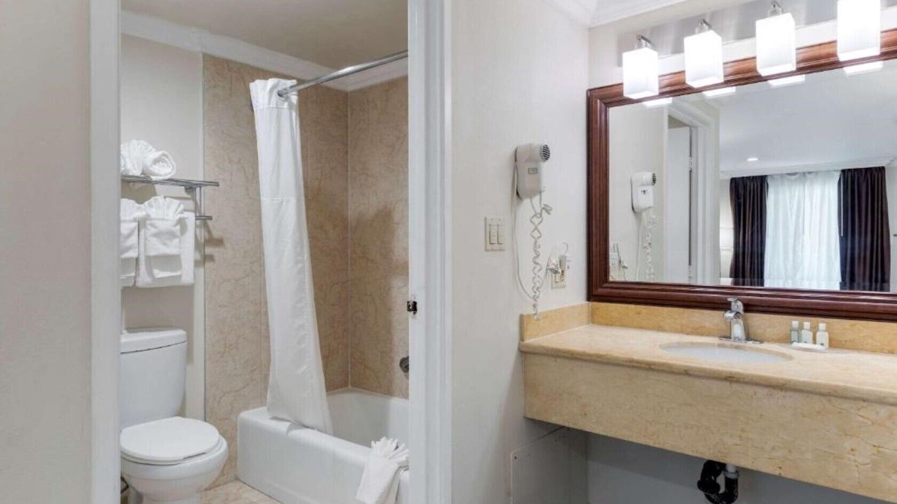 Photo of Bathroom in Zaferia