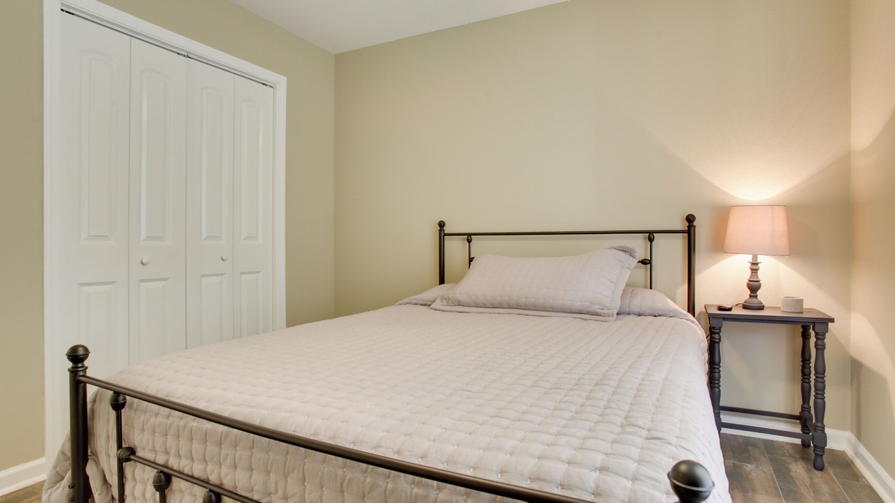 Photo of Bedroom in Broadmoor