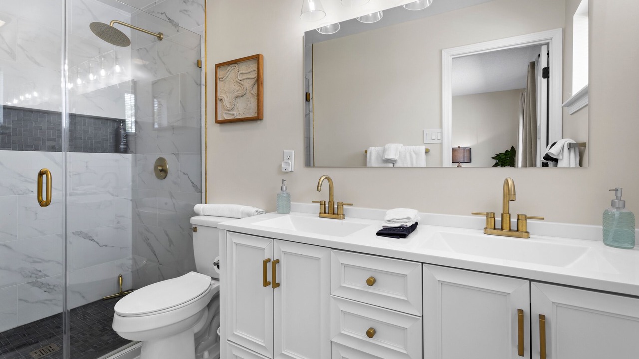 Photo of Bathroom in Ocean Springs