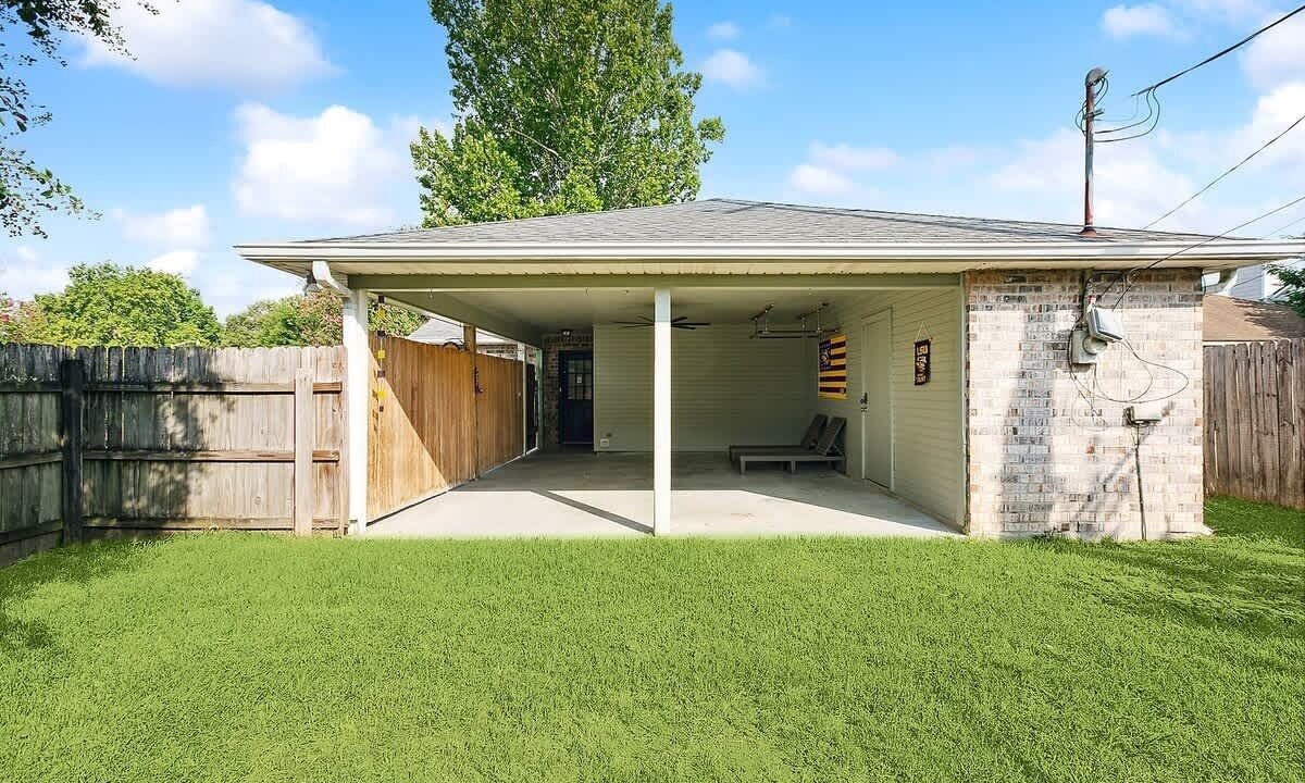 Photo of Outdoor in Highlands - Perkins