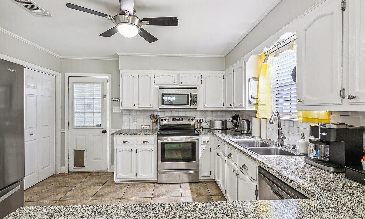 Photo of Kitchen in Highlands - Perkins