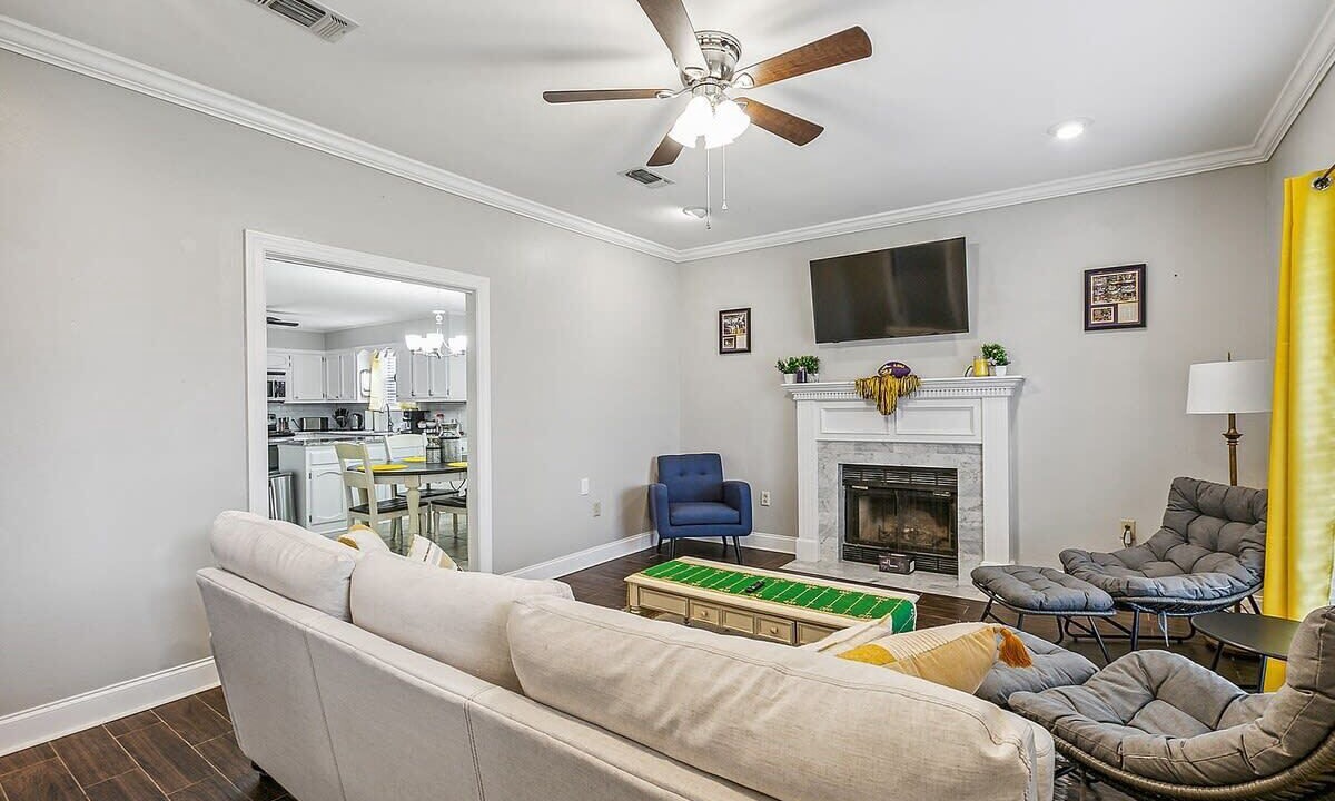 Photo of Livingroom in Highlands - Perkins