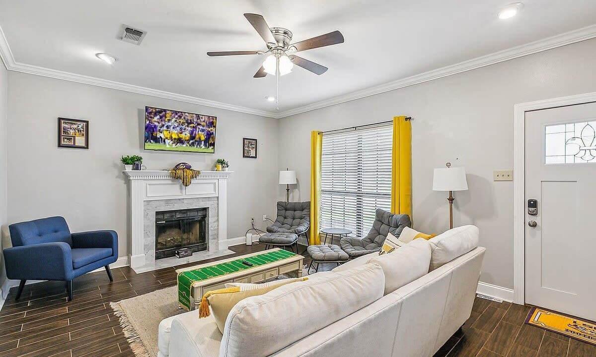 Photo of Livingroom in Highlands - Perkins