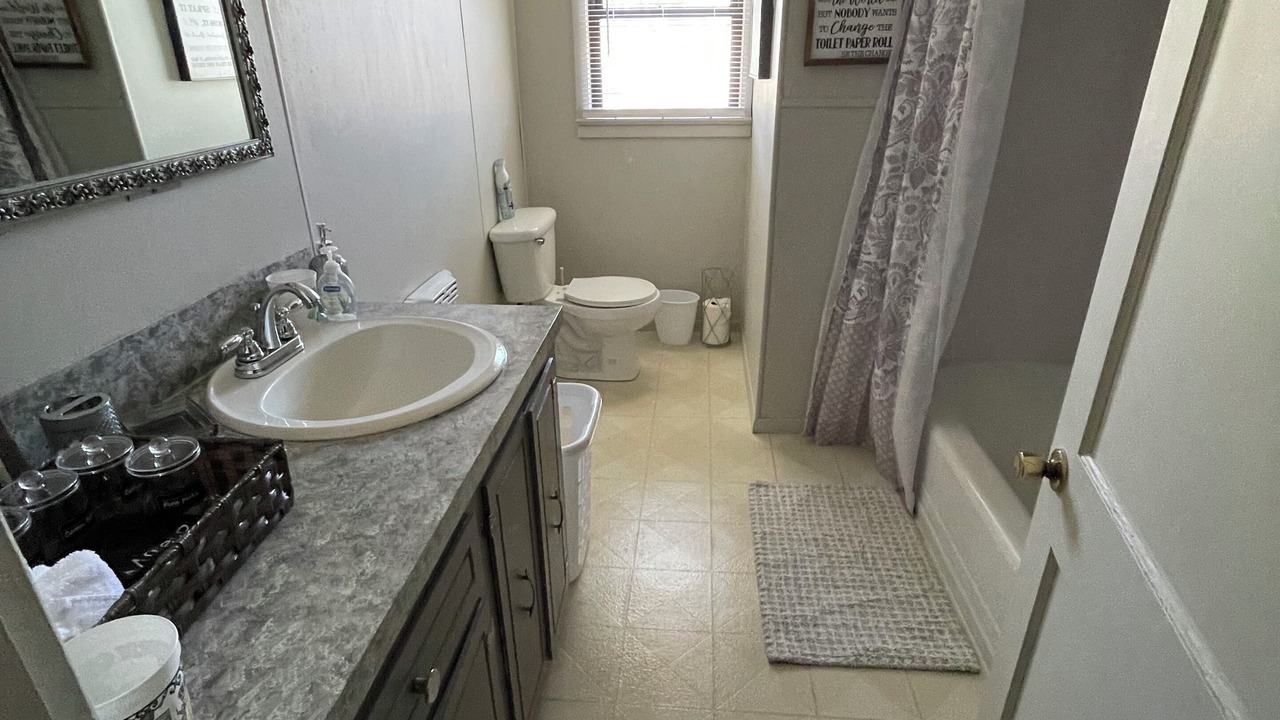 Photo of Bathroom in Pierre Part