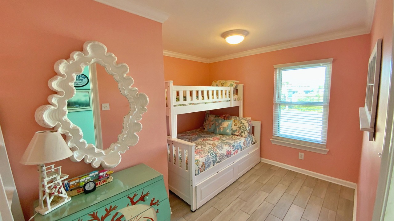 Photo of Bedroom in Surf Side Shores