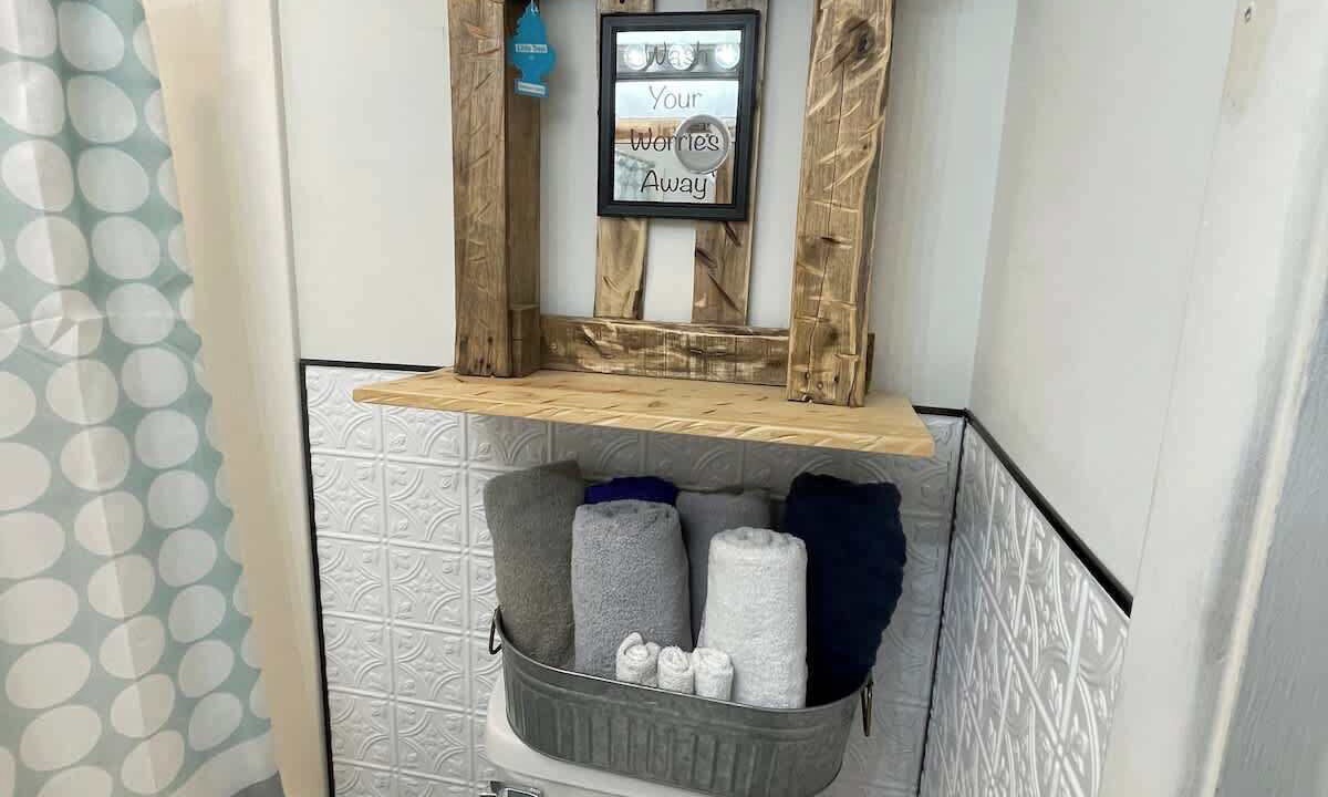 Photo of Bathroom in Mountain Iron