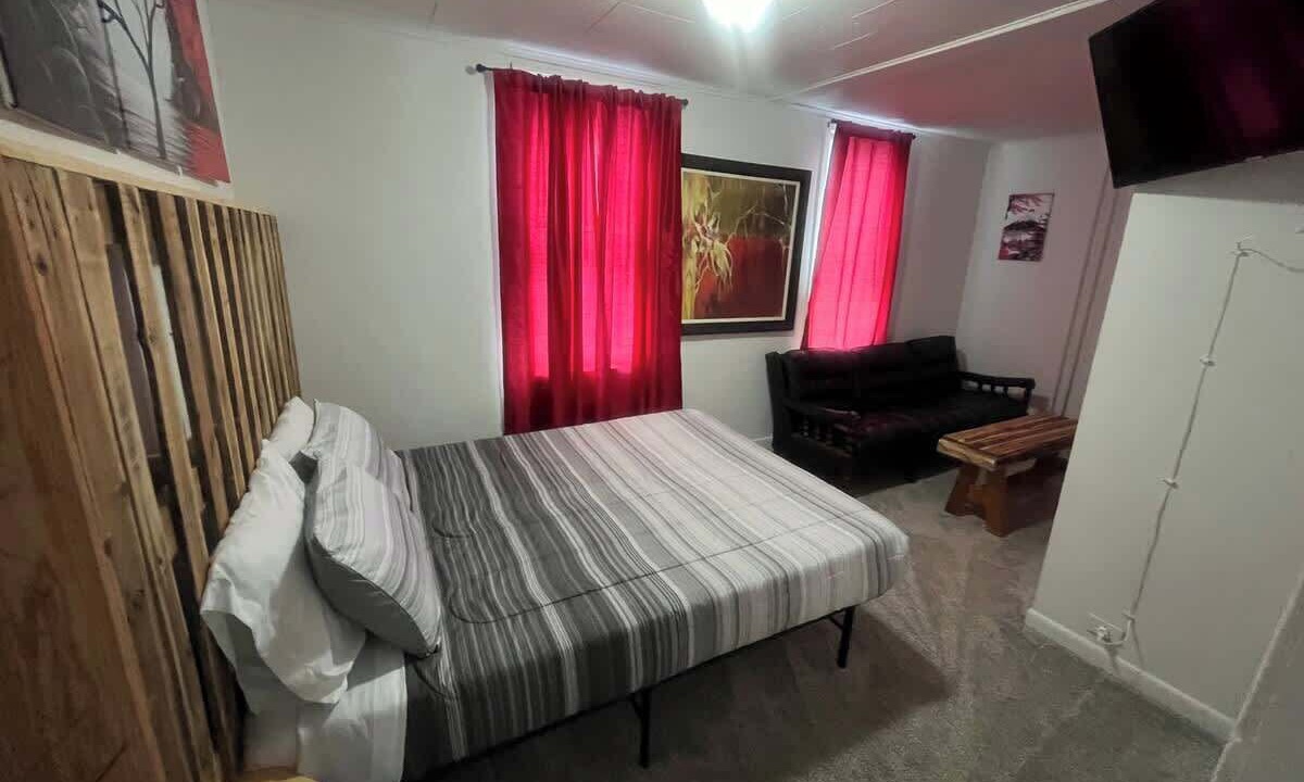Photo of Bedroom in Mountain Iron