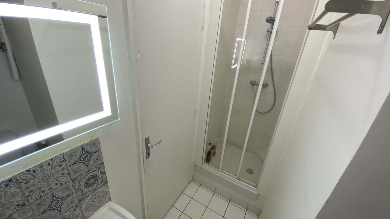 Photo of Bathroom in Issy-les-Moulineaux