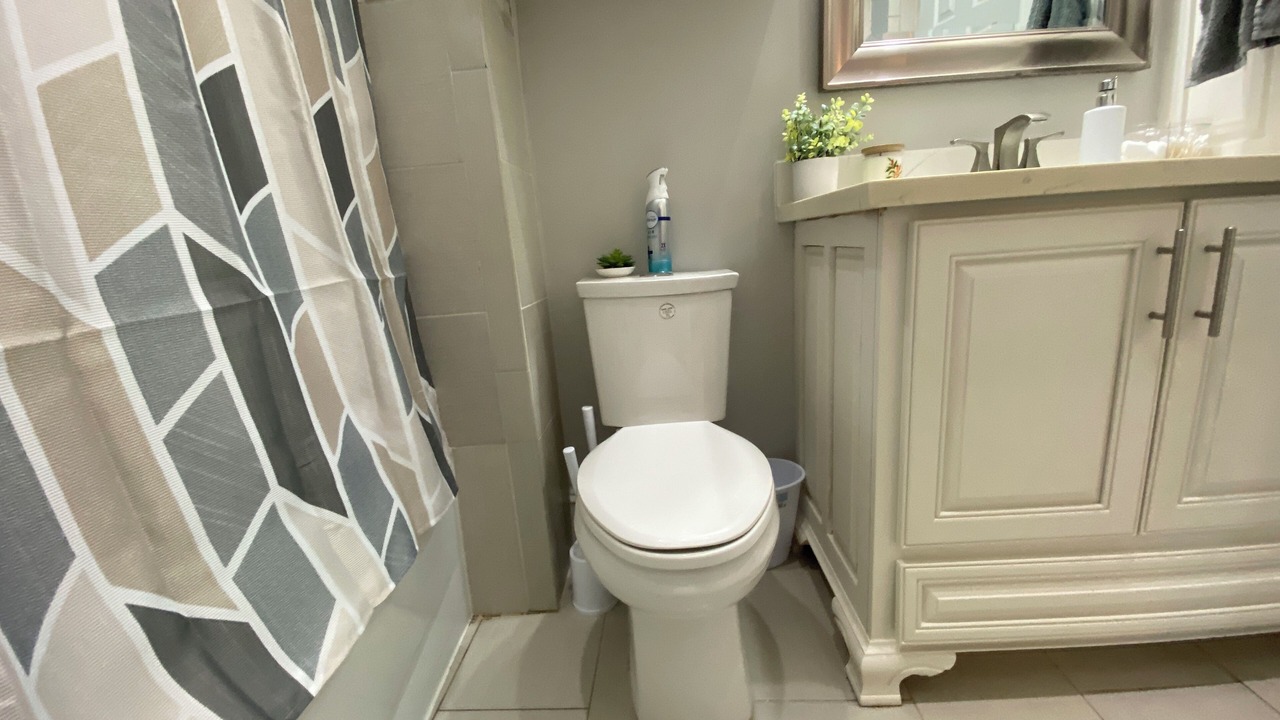 Photo of Bathroom in Broussard